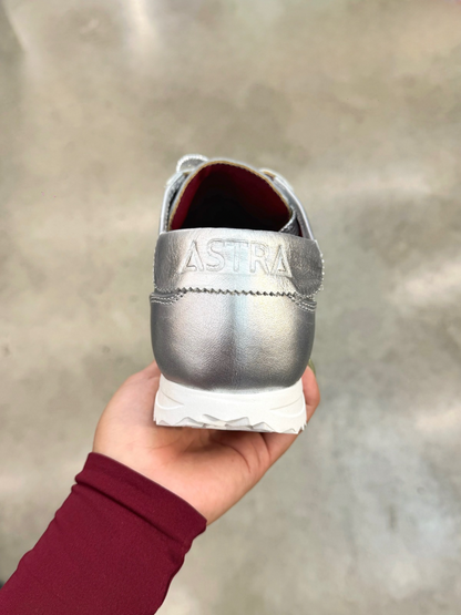 Tenis Astra