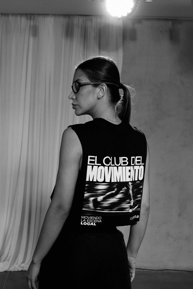 Espalda de la camiseta El Club del Movimiento